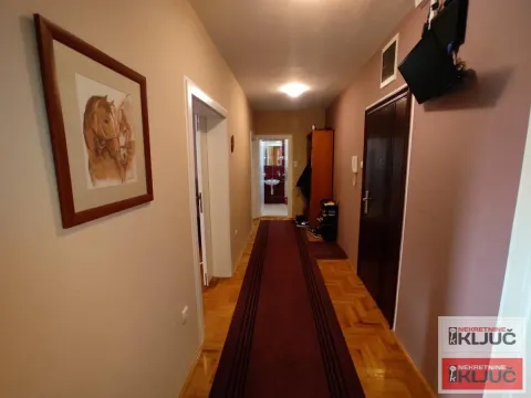 Sale, three bedroom apartment, 70m², Telep, Novi Sad Sve Podlokacije - image 4