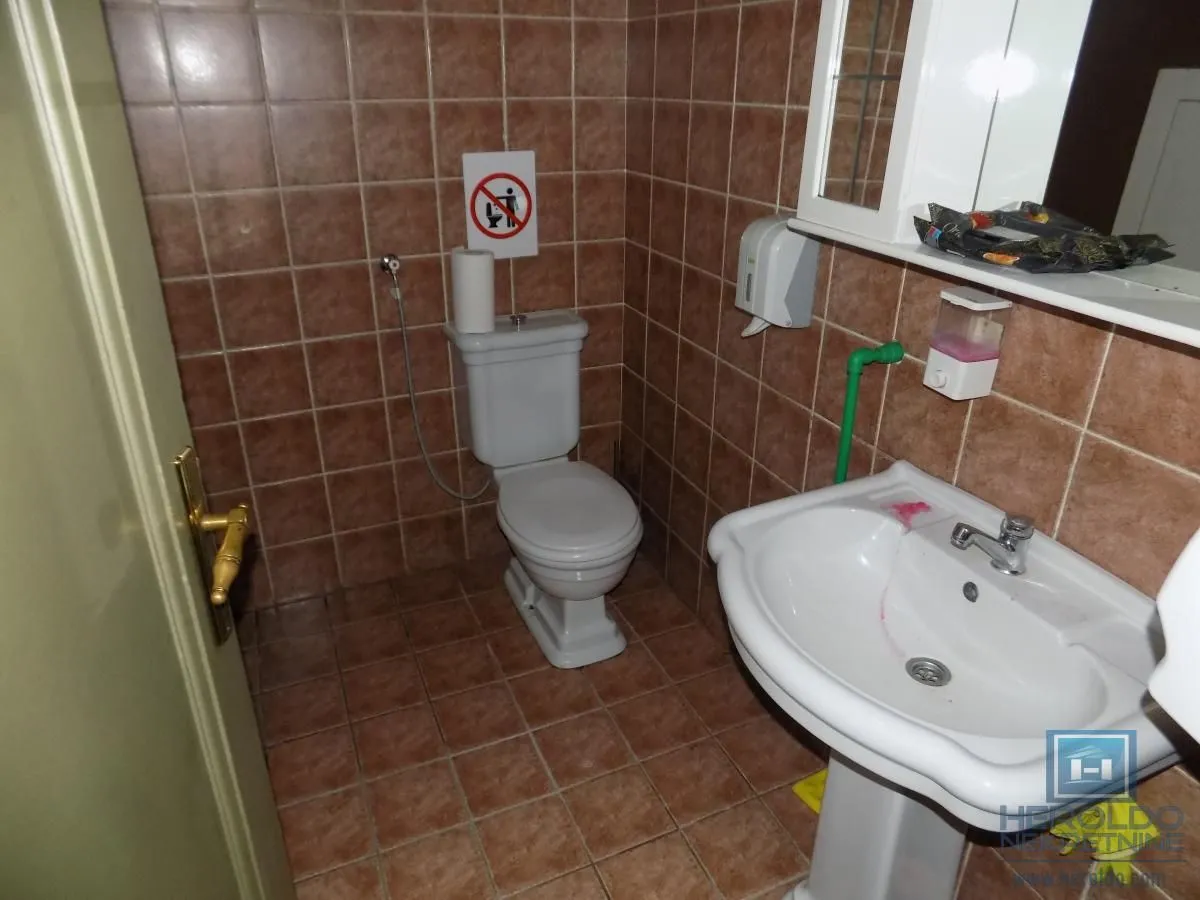 Rent, office space, 210m², Centar, Paraćin