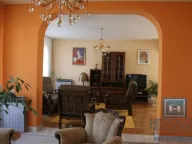 Izdavanje, kuća, 492m², Paraćin, Srbija - image 14