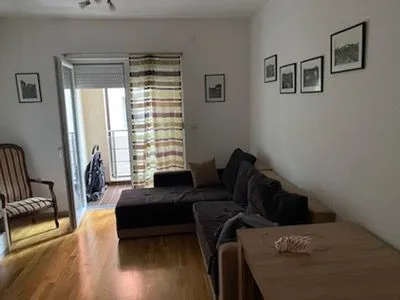 Rent, studio apartment, 30m², Vezirov Most, Podgorica