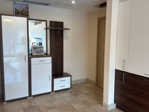 Prodaja, dvosoban stan, 75m², Grad, Kotor - image 16