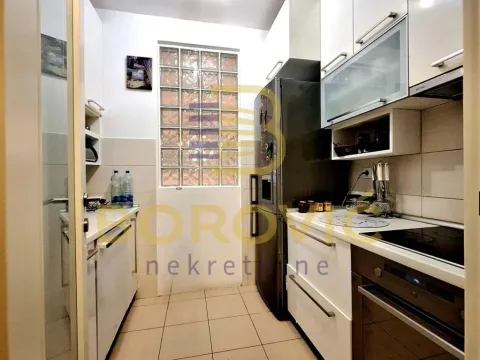 Sale, three bedroom apartment, 68m², Novi Beograd Blok 67, Novi Beograd Sve Podlokacije - image 6