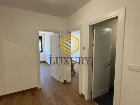 Sale, three bedroom apartment, 127m², Tološka šuma, Podgorica - image 7