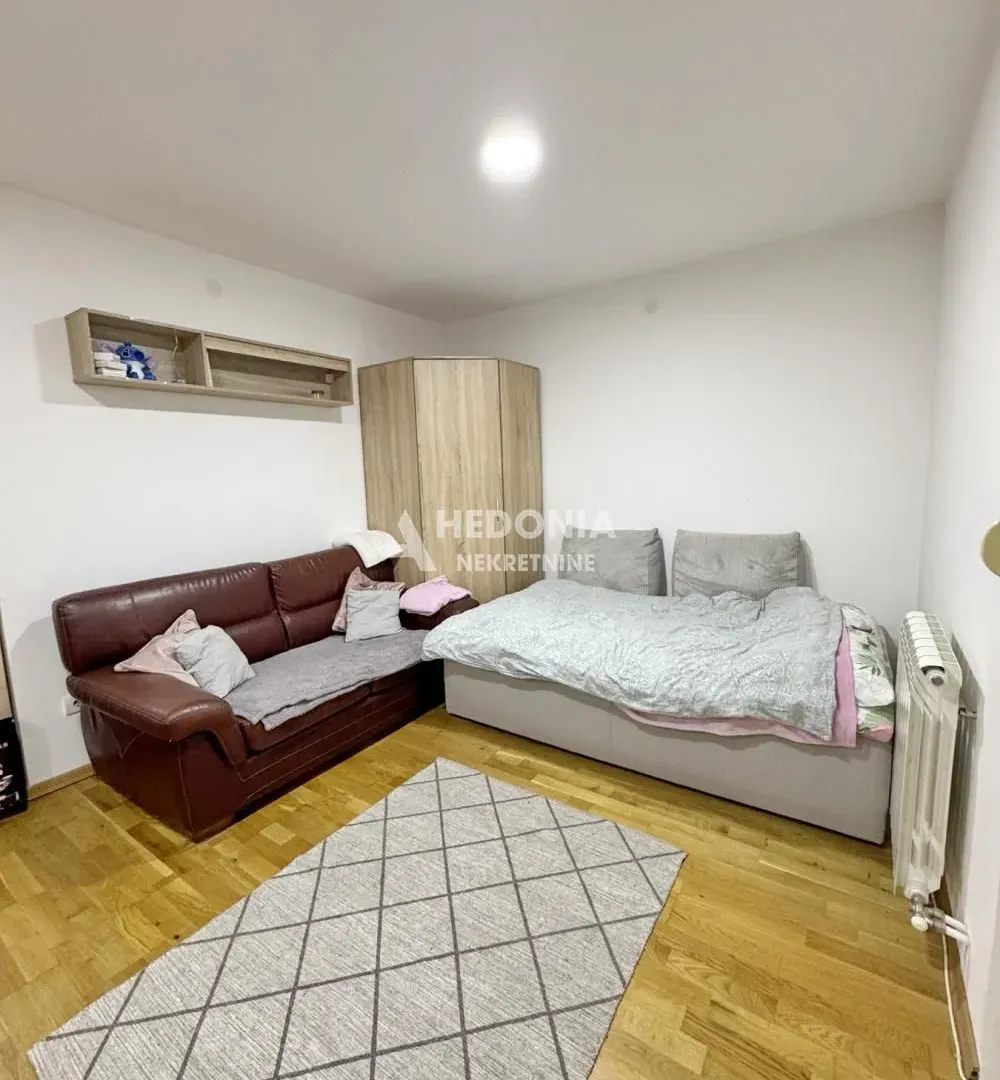 Rent, one bedroom apartment, 30m², Zemun Gornji Grad, Zemun Sve Podlokacije