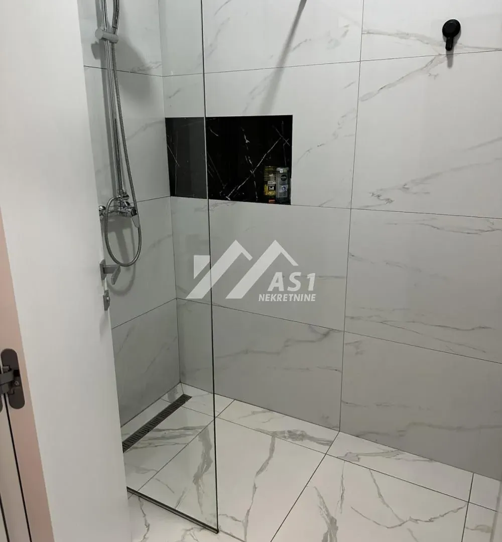 Prodaja, dvosoban stan, 42m², Stari Majur, Petrovaradin