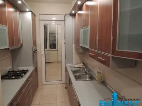Izdavanje, četvorosoban stan, 120m², Voždovačka Crkva, Voždovac Sve Podlokacije - image 3