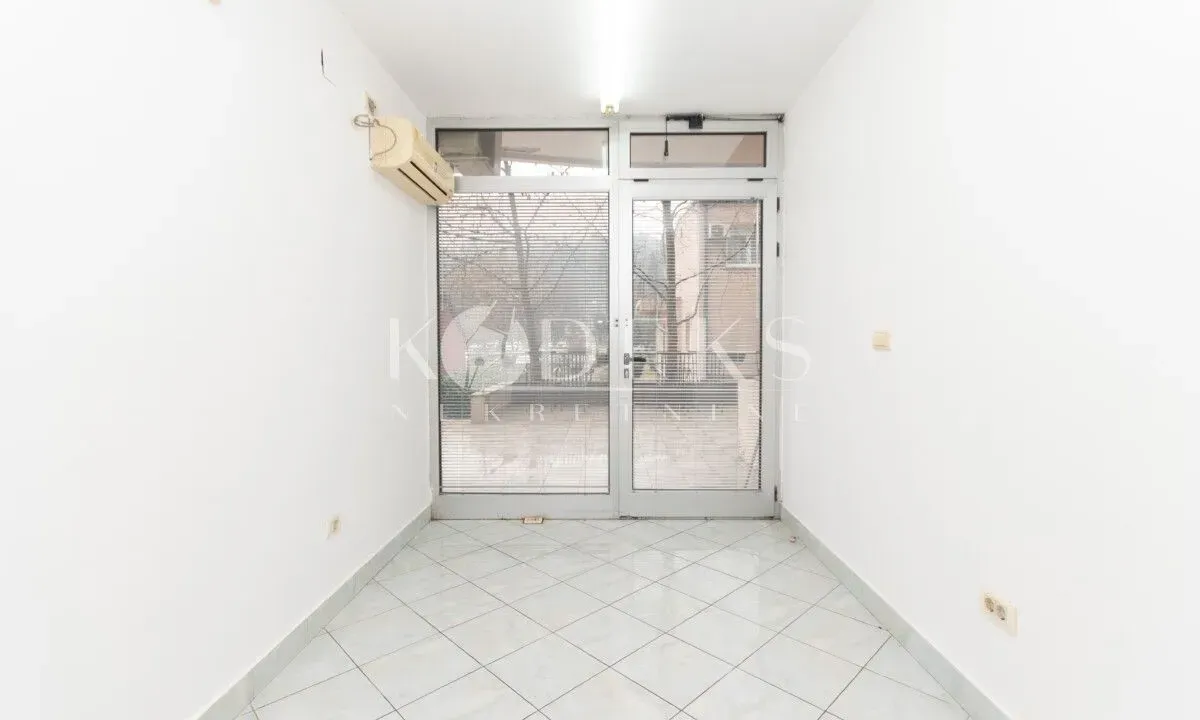 Rent, office space, 11m², Pobrežje, Podgorica