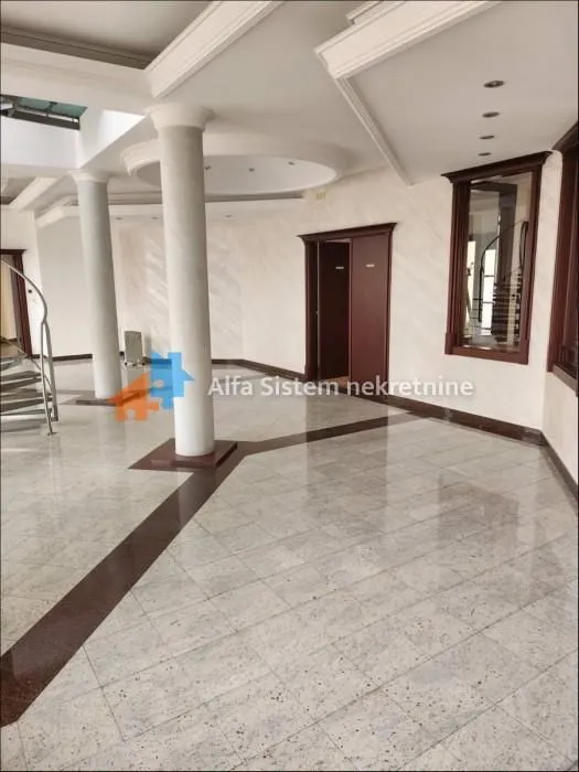 Rent, office space, 300m², Bezanijska Kosa 1, Bežanijska Kosa Sve Podlokacije