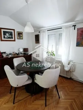Izdavanje, četvorosoban stan, 108m², Savski Venac, Beograd - image 8