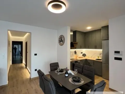 Prodaja, trosoban stan, 86m², Banja Vrdnik, Irig - image 4