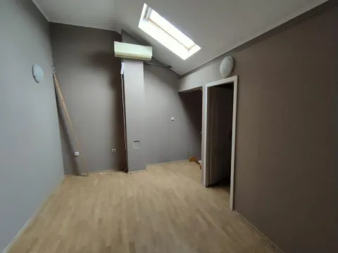 Izdavanje, četvorosoban stan, 103m², Nova Detelinara, Novi Sad Sve Podlokacije - image 24