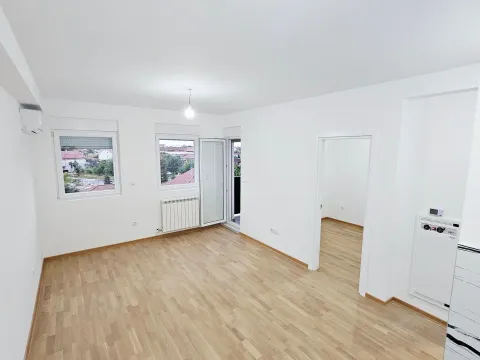 Prodaja, jednosoban stan, 35m², Altina, Beograd - image 5