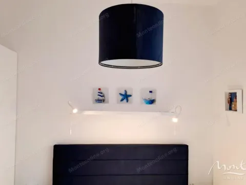 Sale, one bedroom apartment, 34m², Bečići, Budva - image 10