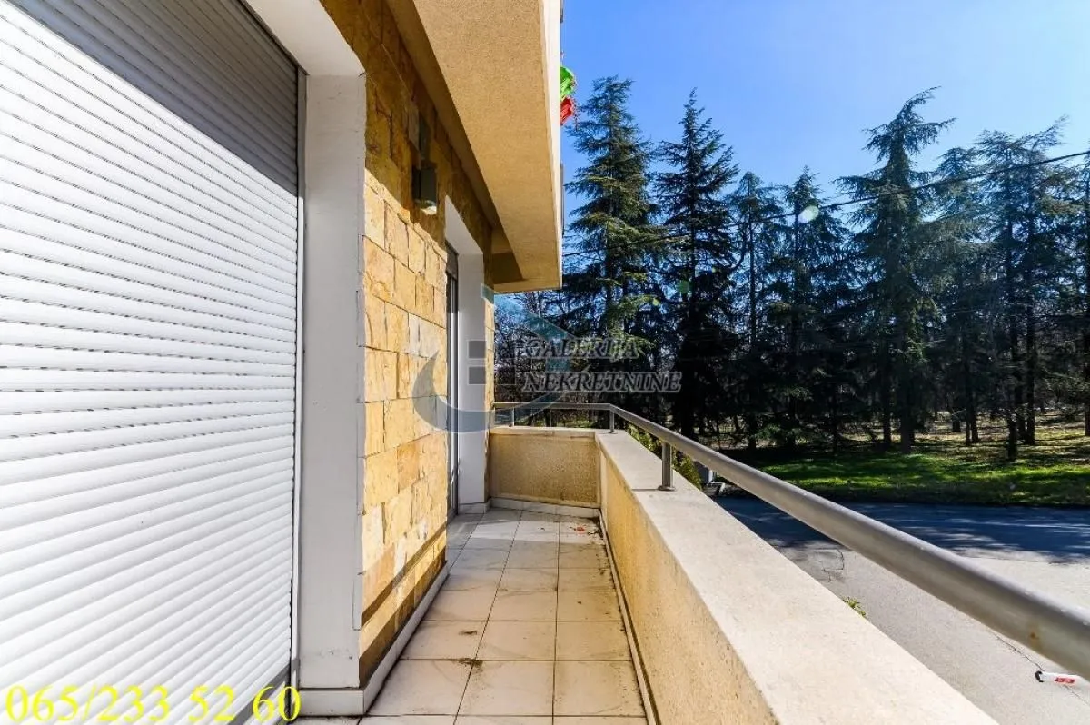 Rent, apartment, 195m², Banovo Brdo, Beograd