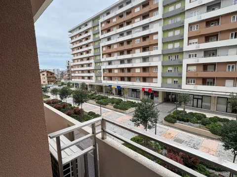 Izdavanje, jednosoban stan, 47m², Central Point, Podgorica - image 6