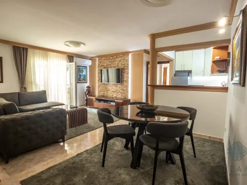 Prodaja, dvosoban stan, 72m², Centar, Budva - image 2