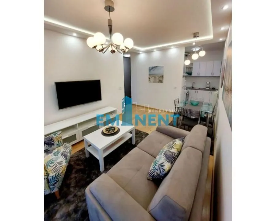 Rent, apartment, 35m², Voždovac Sve Podlokacije, Beograd