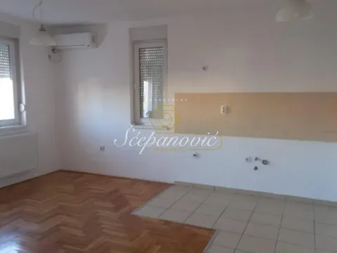 Izdavanje, dvosoban stan, 41m², Nova Detelinara, Novi Sad Sve Podlokacije - image 8