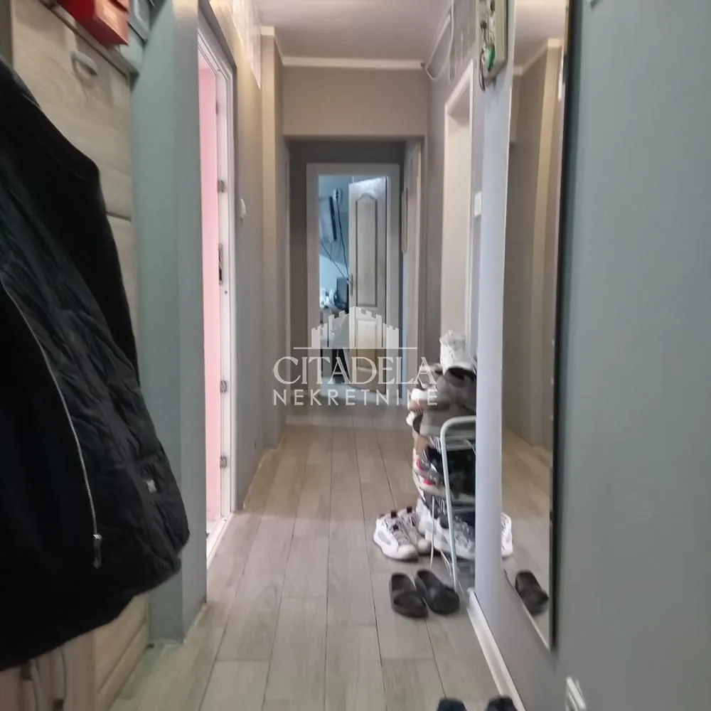 Prodaja, trosoban stan, 67m², Čukarica, Beograd
