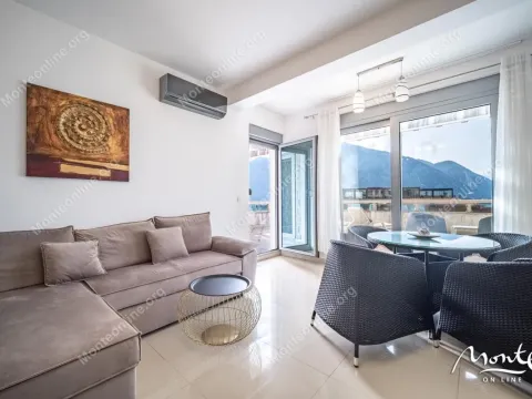 Sale, one bedroom apartment, 56m², Dobrota, Kotor - image 6