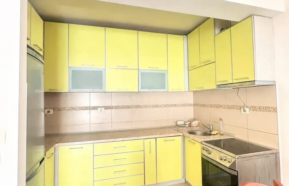 Izdavanje, jednosoban stan, 54m², City Kvart, Podgorica