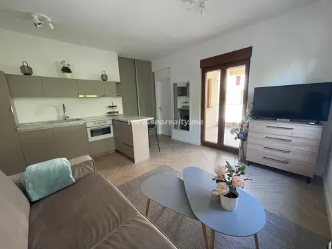 Rent, two bedroom apartment, 45m², Donja Lastva, Tivat