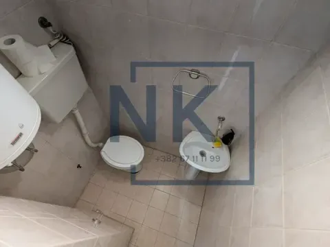 Izdavanje, poslovni prostor, 42m², Ljubović, Podgorica - image 7