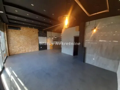 Rent, office space, 51m², Bulevar Oslobodjenja, Novi Sad Sve Podlokacije - image 4