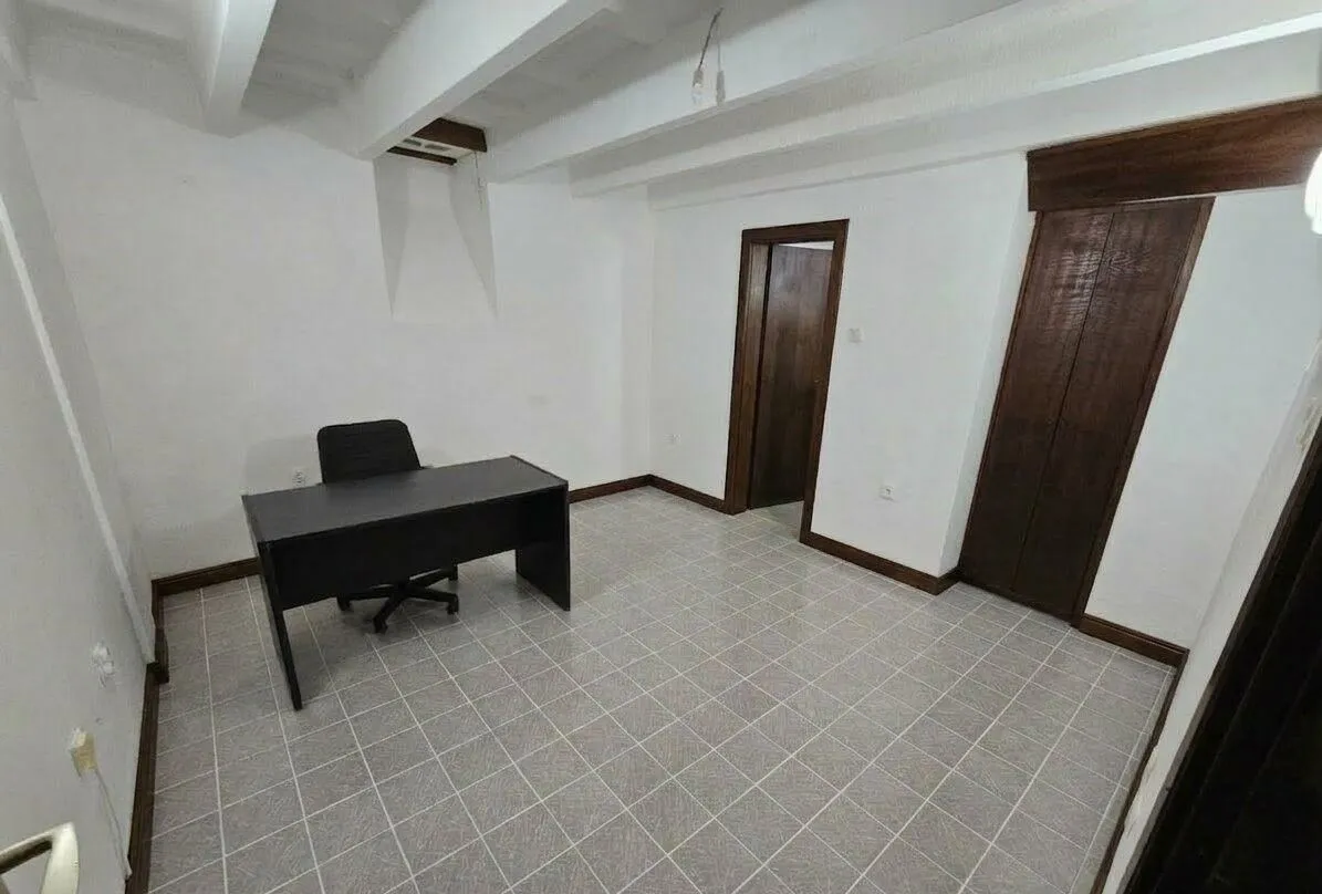 Rent, office space, 16m², Centar, Podgorica
