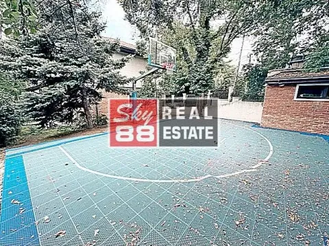 Izdavanje, kuća, 250m², Savski Venac, Beograd - image 19