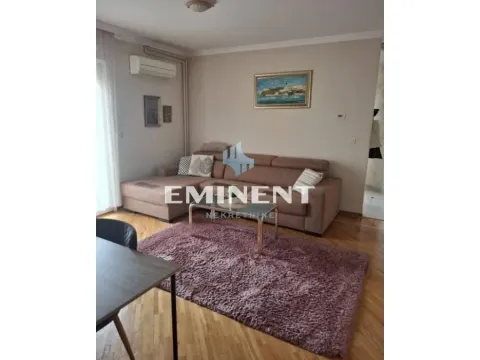 Rent, two bedroom apartment, 47m², Stari Grad, Beograd - image 2
