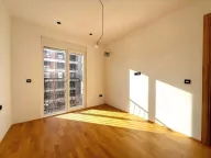 Prodaja, trosoban stan, 118m², Stari Aerodrom, Podgorica - image 10