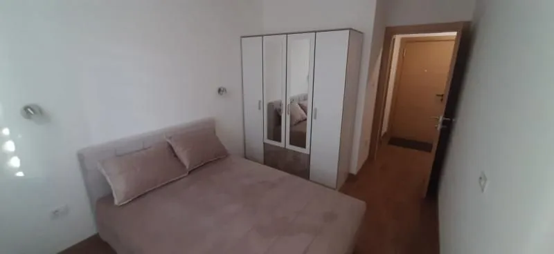 Izdavanje, dvosoban stan, 42m², Rotkvarija, Novi Sad Sve Podlokacije