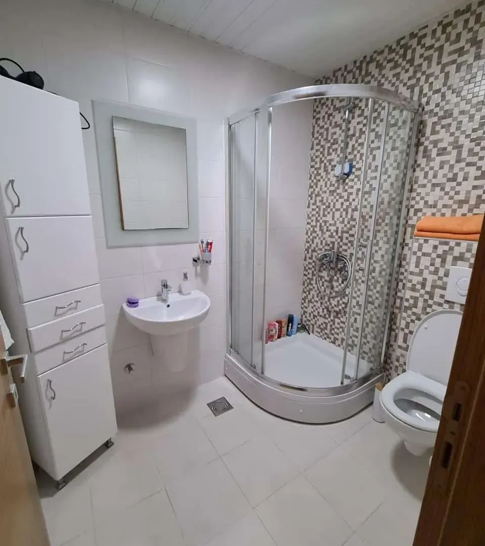 Izdavanje, dvosoban stan, 64m², City Kvart, Podgorica