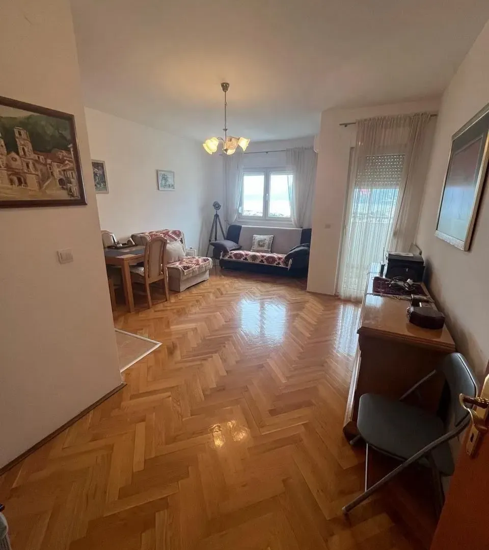 Prodaja, garsonjera, 33m², Centar, Bar