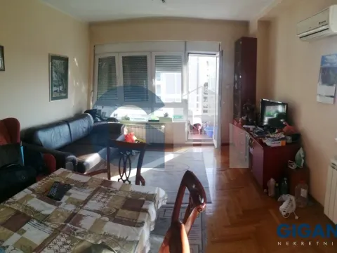 Sale, three bedroom apartment, 70m², Lekino Brdo, Voždovac Sve Podlokacije