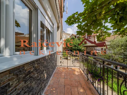 Sale, one bedroom apartment, 28m², Zvezdara Sve Podlokacije, Beograd - image 15