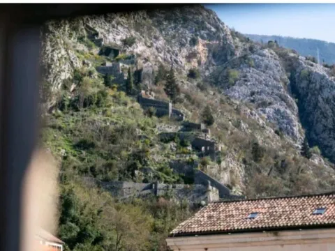 Prodaja, stan, 58m², Kotor, Crna Gora