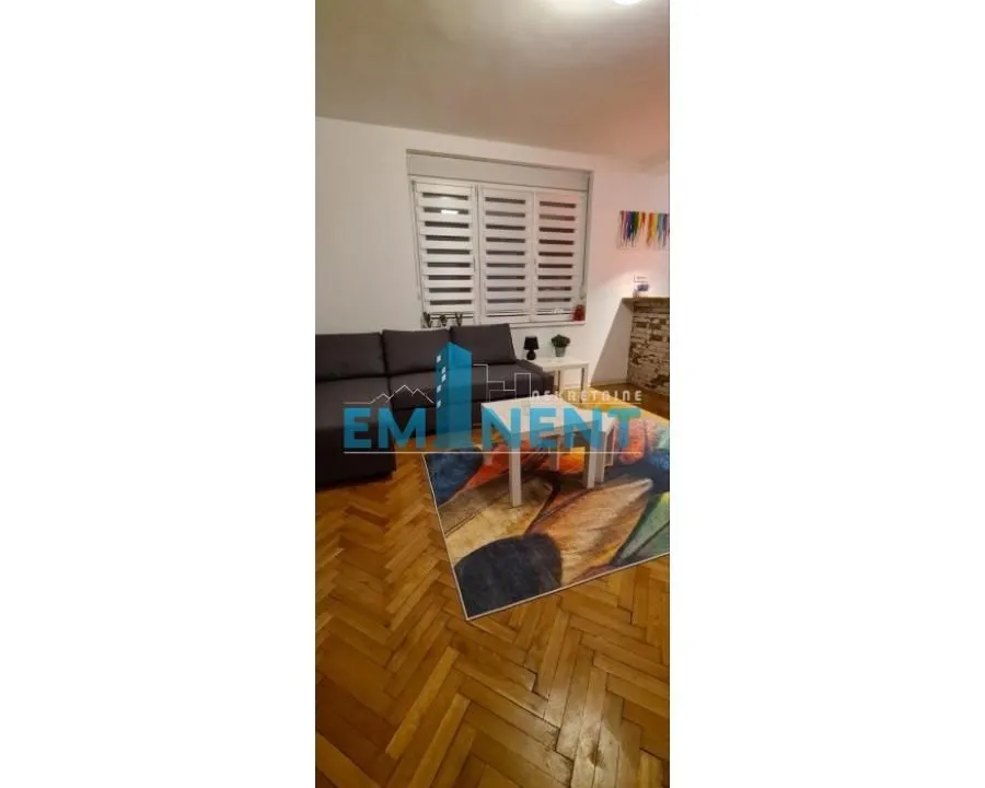 Rent, one bedroom apartment, 37m², Stari Grad, Beograd