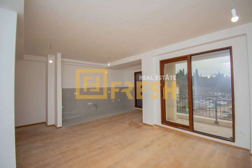 Rent, four bedroom apartment, 150m², Centar, Podgorica