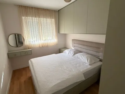 Rent, apartment, 39m², Pobrežje, Podgorica - image 6