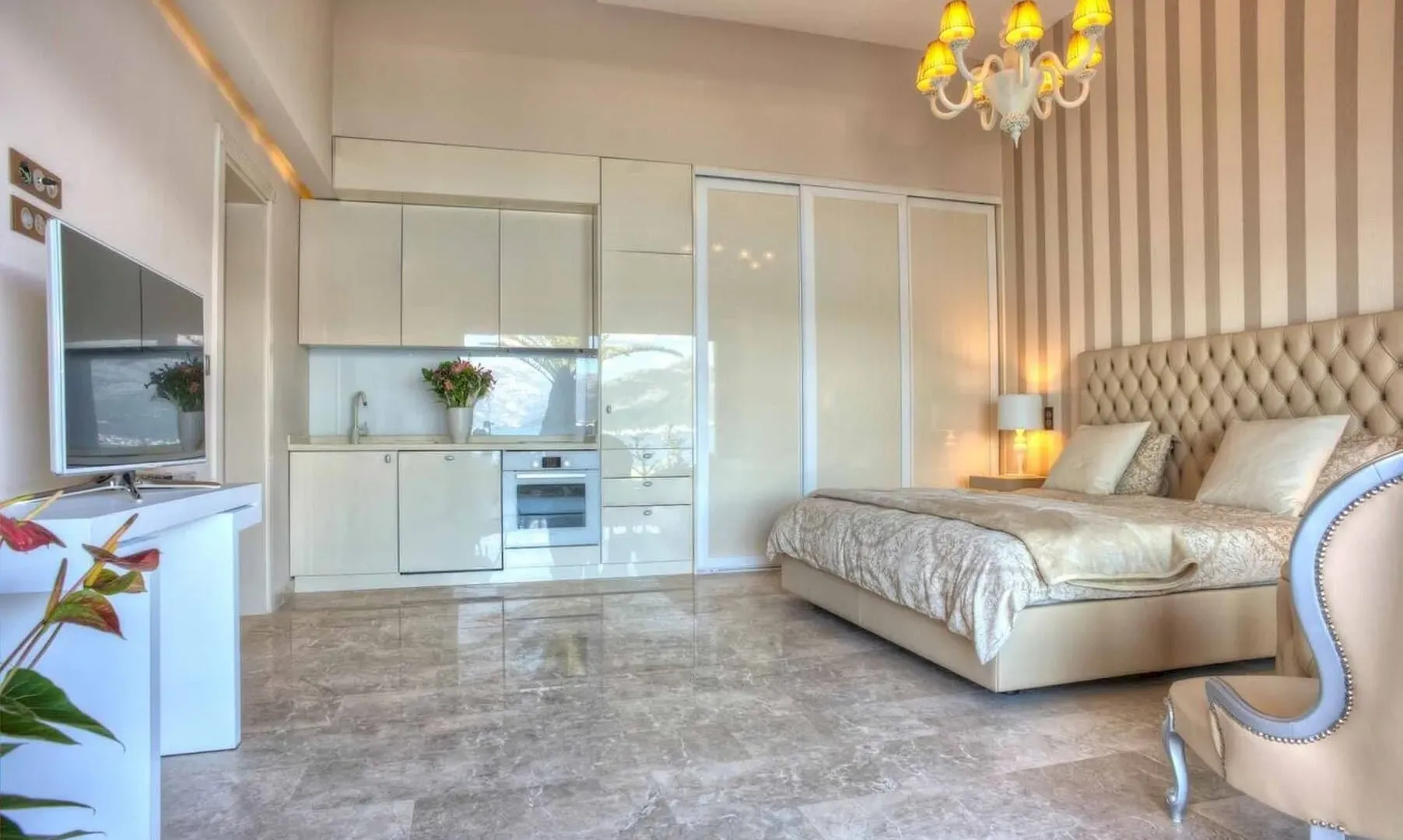 Rent, house, 300m², Krašići, Tivat