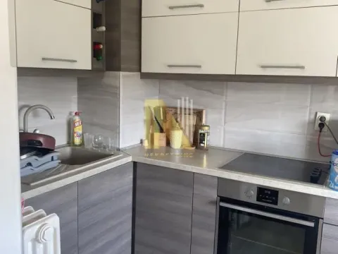 Prodaja, trosoban stan, 64m², Petrovaradin, Novi Sad - image 4