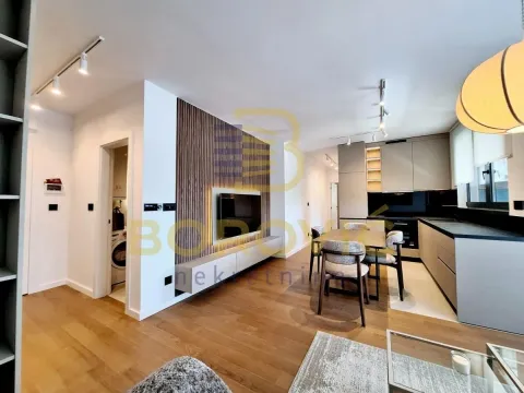Rent, three bedroom apartment, 65m², Vračar Sve Podlokacije, Beograd - image 2