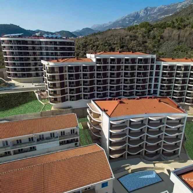 Sale, one bedroom apartment, 69m², Bečići, Budva