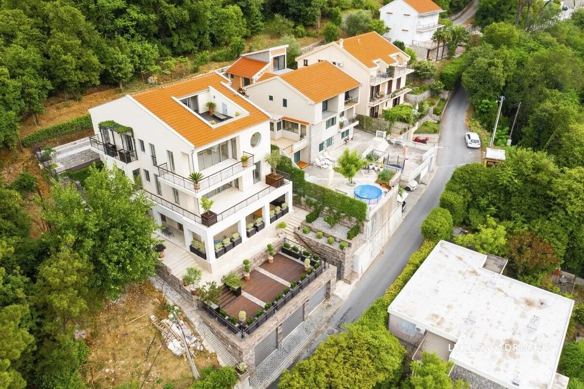 Sale, house, 510m², Kotor, Crna Gora