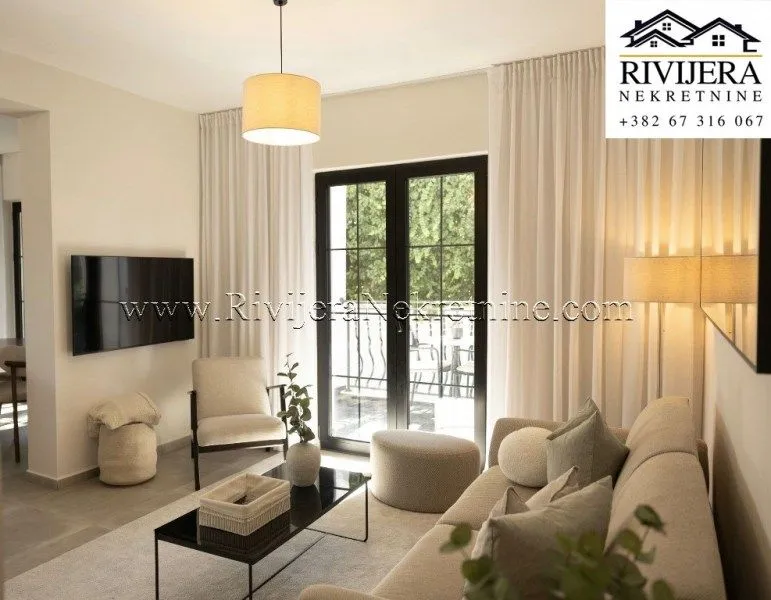 Prodaja, dvosoban stan, 98m², Tivat, Crna Gora