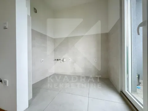 Izdavanje, garsonjera, 30m², Zabjelo, Podgorica - image 4
