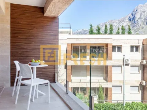 Prodaja, jednosoban stan, 73m², Kotor, Crna Gora - image 19