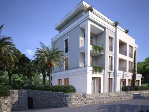 Prodaja, stan, 32m², Tivat, Crna Gora - image 3